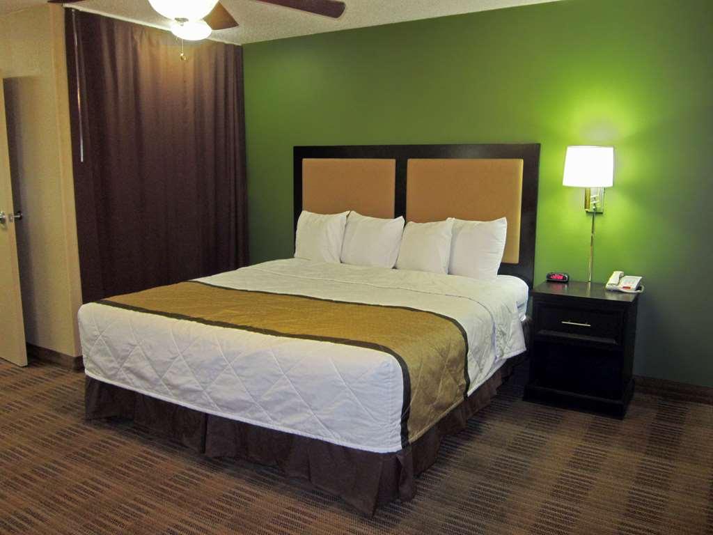 Extended America - - Buskirk Ave Pleasant Hill
